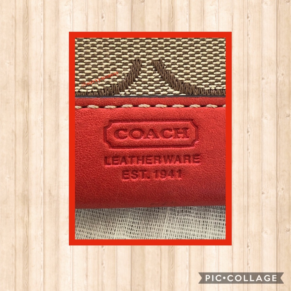 Coach Card Holder/Key Chain - Picture 3 of 6